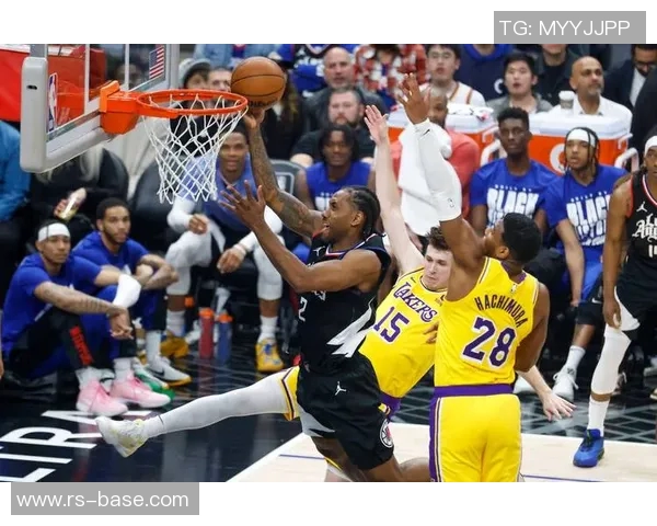 NBA爵士对湖人精彩直播分析与赛前预测全方位解读 NBA爵士对湖人精彩直播分析与赛前预测全方位解读