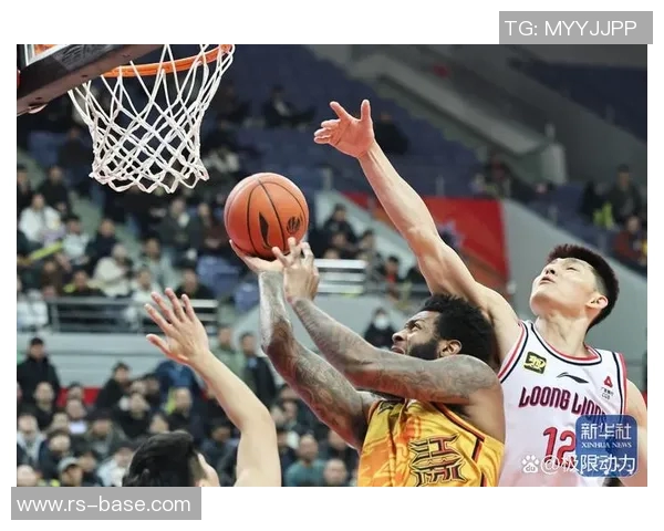 勇士与篮网激战正酣高清直播带你感受篮球魅力与激情对决